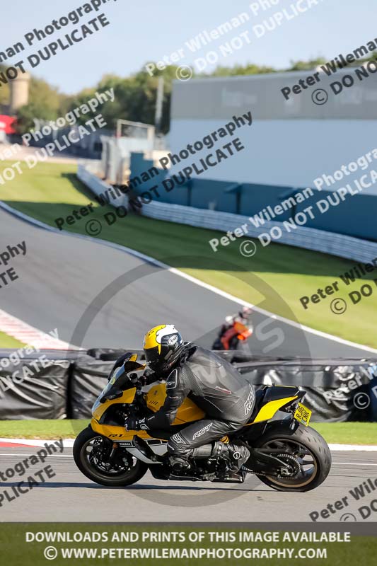 donington no limits trackday;donington park photographs;donington trackday photographs;no limits trackdays;peter wileman photography;trackday digital images;trackday photos